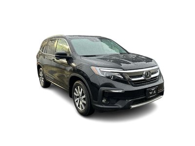 2021  Pilot in North Vancouver, British Columbia