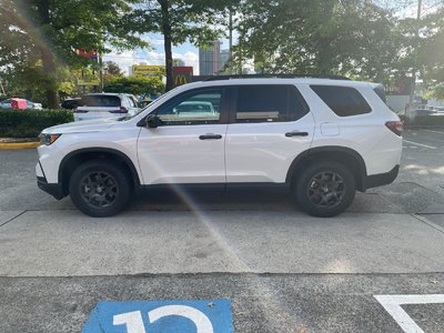 2025 Honda Pilot in Vancouver, British Columbia