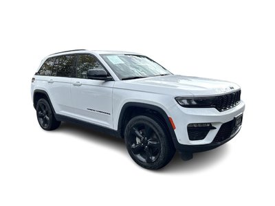 2023 Jeep Grand Cherokee 4X4 in Vancouver, British Columbia