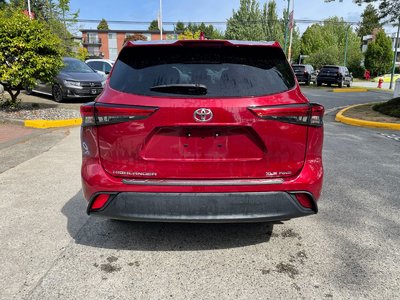 2020 Toyota Highlander in Vancouver, British Columbia