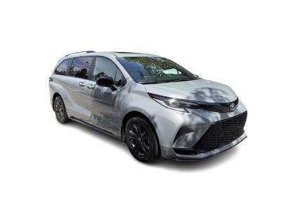 2025  Sienna Hybrid in Vancouver, British Columbia
