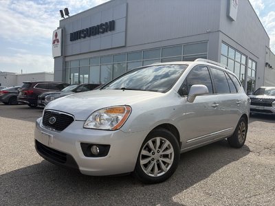 2012 Kia Rondo in Mississauga, Ontario