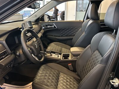 2025 Mitsubishi OUTLANDER PHEV in Mississauga, Ontario