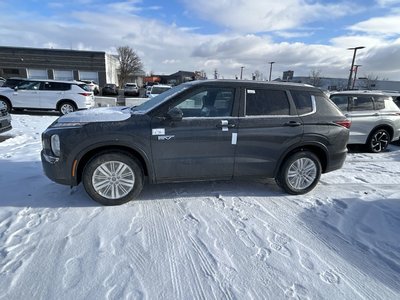 2025 Mitsubishi OUTLANDER PHEV in Mississauga, Ontario