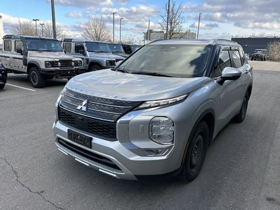 2024 Mitsubishi Outlander Plug-In Hybrid in Mississauga, Ontario
