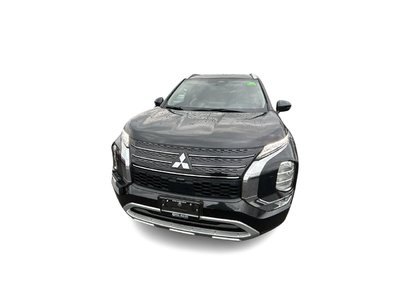 2025 Mitsubishi Outlander Plug-in Hybrid in Mississauga, Ontario