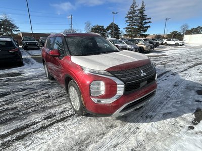 2025 Mitsubishi Outlander Plug-in Hybrid in Mississauga, Ontario