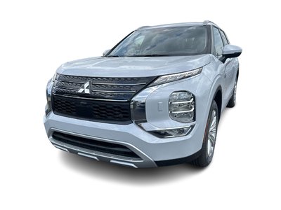 2025 Mitsubishi Outlander Plug-in Hybrid in Mississauga, Ontario