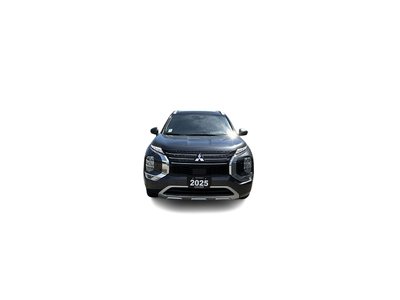 2025 Mitsubishi Outlander Plug-In Hybrid in Mississauga, Ontario