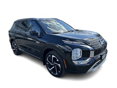 2025 Mitsubishi Outlander Plug-In Hybrid in Mississauga, Ontario