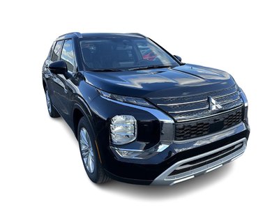 2025 Mitsubishi Outlander Plug-in Hybrid in Mississauga, Ontario