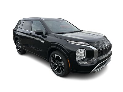 2025 Mitsubishi Outlander Plug-in Hybrid in Mississauga, Ontario