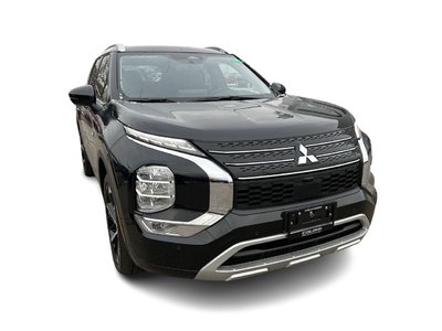 2025 Mitsubishi Outlander Plug-in Hybrid in Mississauga, Ontario
