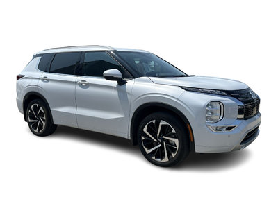 2023 Mitsubishi Outlander in Mississauga, Ontario