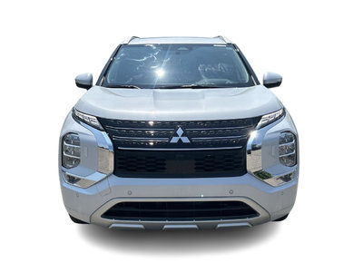 2023 Mitsubishi Outlander in Mississauga, Ontario