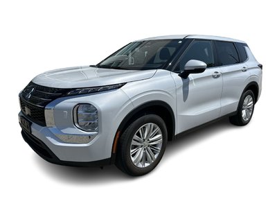 2024 Mitsubishi Outlander in Mississauga, Ontario