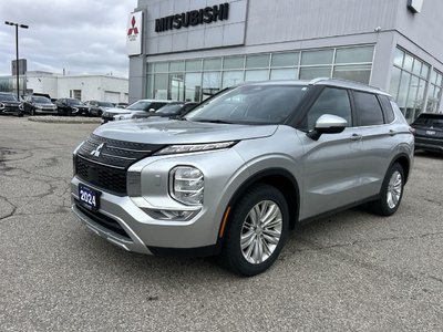 2024 Mitsubishi Outlander in Mississauga, Ontario