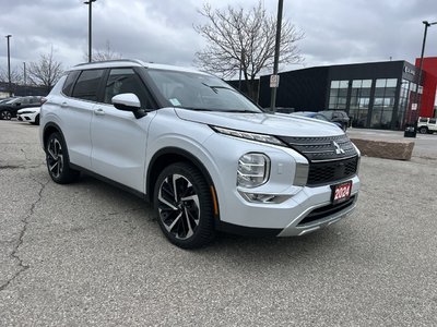 2024 Mitsubishi Outlander in Mississauga, Ontario