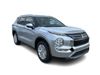 2025 Mitsubishi Outlander in Mississauga, Ontario