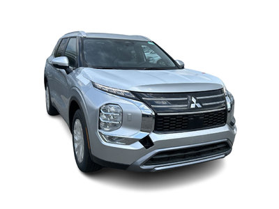 2025 Mitsubishi Outlander in Mississauga, Ontario