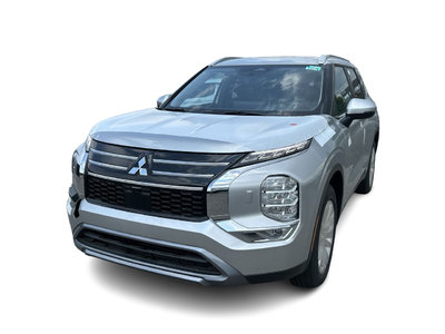 2025 Mitsubishi Outlander in Mississauga, Ontario
