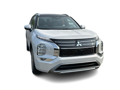 2025 Mitsubishi Outlander in Mississauga, Ontario