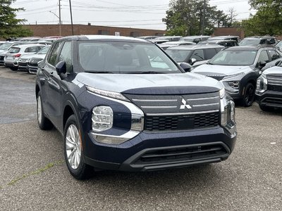 Mitsubishi Outlander  2025 à Mississauga, Ontario