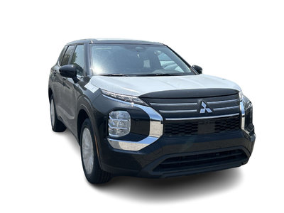 2025 Mitsubishi Outlander in Mississauga, Ontario