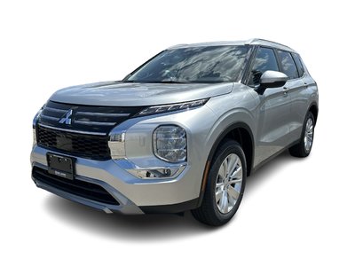 2025 Mitsubishi Outlander in Mississauga, Ontario