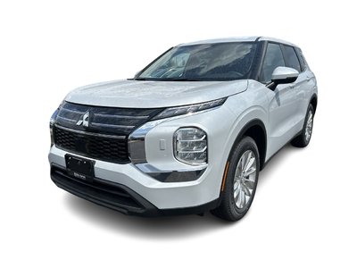 2025 Mitsubishi Outlander in Mississauga, Ontario