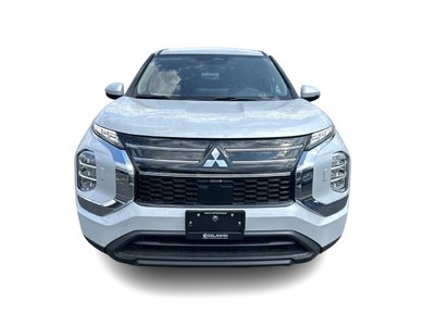 2025 Mitsubishi Outlander in Mississauga, Ontario