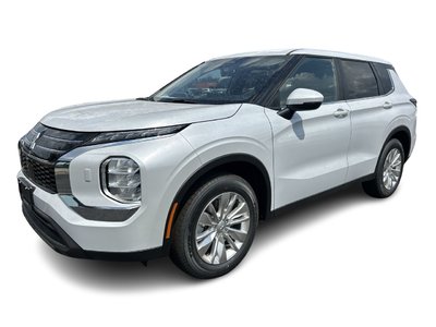 2025 Mitsubishi Outlander in Mississauga, Ontario
