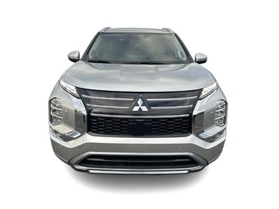 2025 Mitsubishi Outlander in Mississauga, Ontario