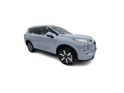 2026 Mitsubishi Outlander in Mississauga, Ontario