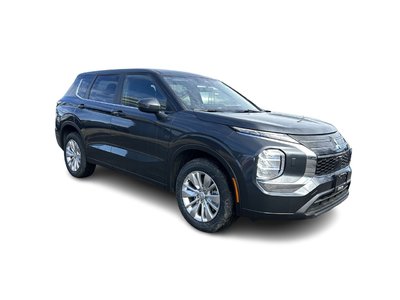 2026 Mitsubishi Outlander in Mississauga, Ontario