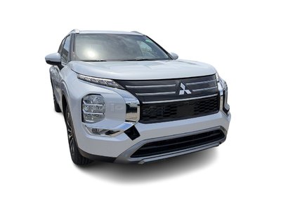 2026 Mitsubishi Outlander in Mississauga, Ontario