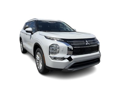 2026 Mitsubishi Outlander in Mississauga, Ontario