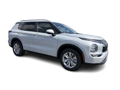 2026 Mitsubishi Outlander in Mississauga, Ontario