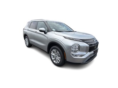2026 Mitsubishi Outlander in Mississauga, Ontario