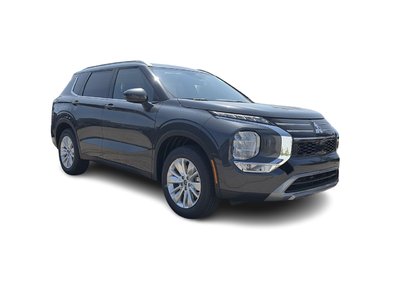 2026 Mitsubishi Outlander in Mississauga, Ontario