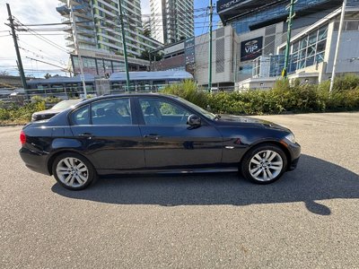 2010 BMW 323i in North Vancouver, British Columbia