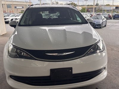 2017 Chrysler Pacifica in North Vancouver, British Columbia