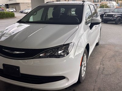 2017 Chrysler Pacifica in North Vancouver, British Columbia