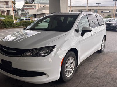 2017 Chrysler Pacifica in North Vancouver, British Columbia