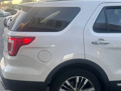 2017 Ford Explorer in North Vancouver, British Columbia