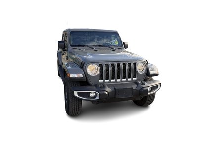 2022 Jeep Gladiator 4x4 in Vancouver, British Columbia