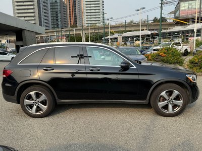 2022 Mercedes-Benz GLC300 in North Vancouver, British Columbia