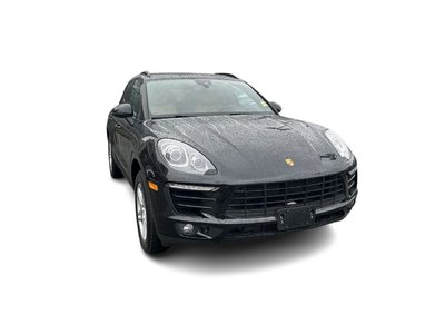 Porsche Macan  2017 à Vancouver, Colombie-Britannique