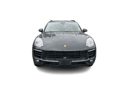Porsche Macan  2017 à Vancouver, Colombie-Britannique