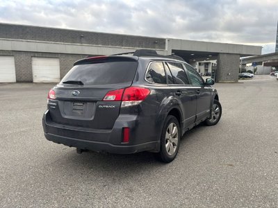Subaru Outback  2011 à Vancouver, Colombie-Britannique